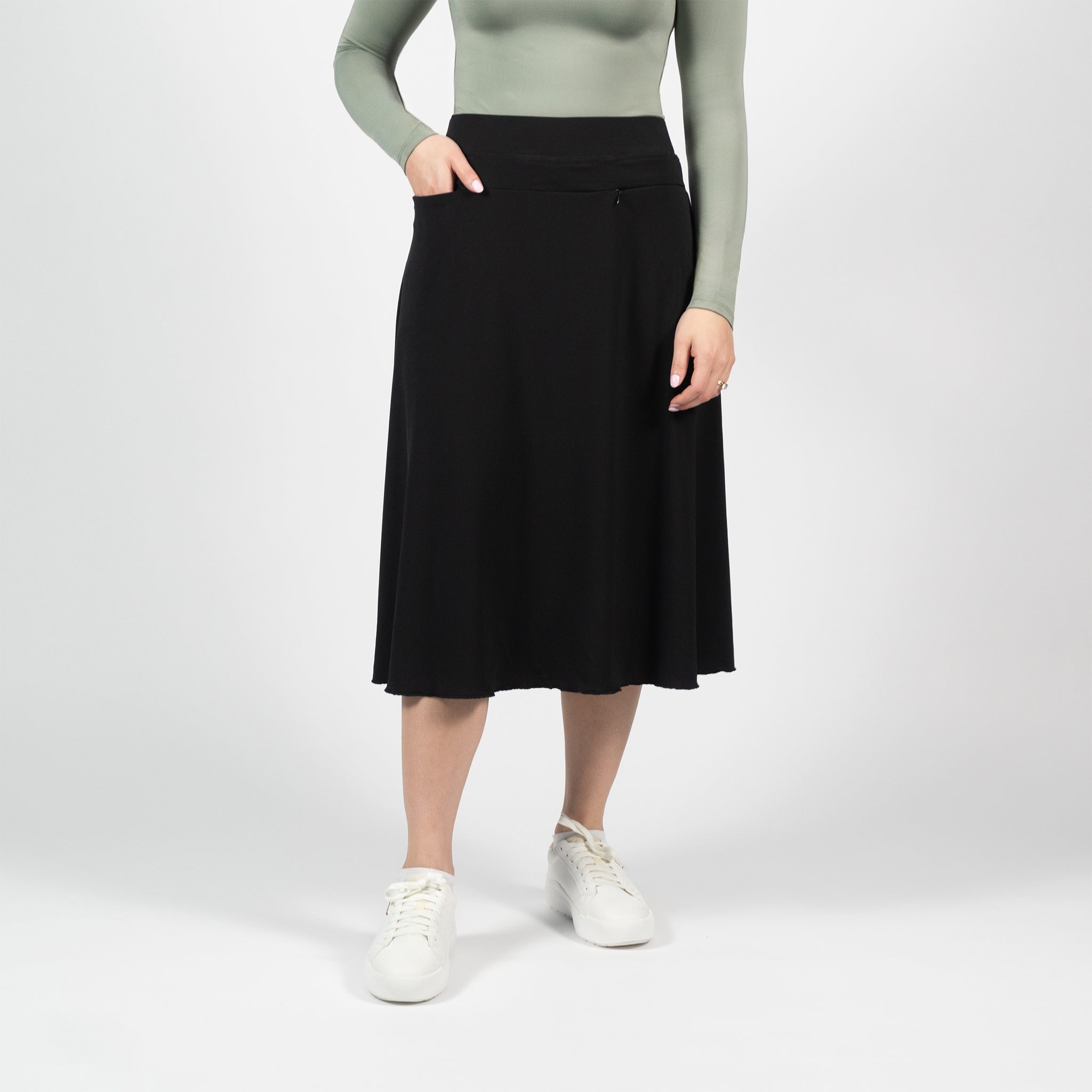 Typical Flare Skirt 25" Shorts